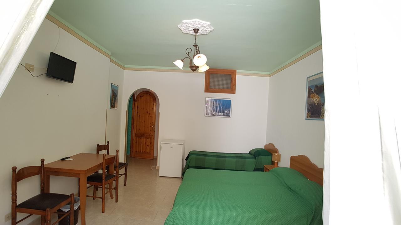 Casa Vittorio B&B Lipari  Zewnętrze zdjęcie