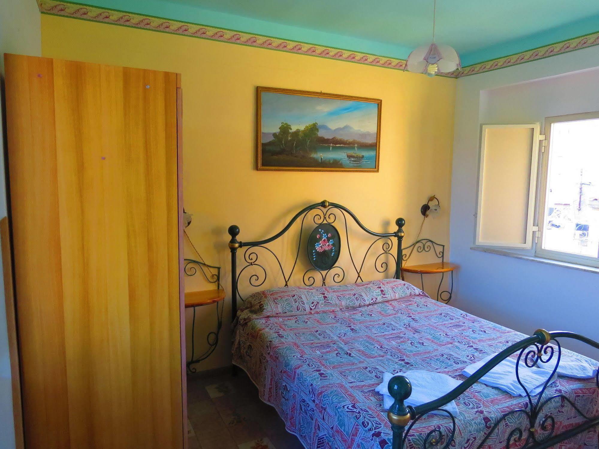 Casa Vittorio B&B Lipari  Zewnętrze zdjęcie